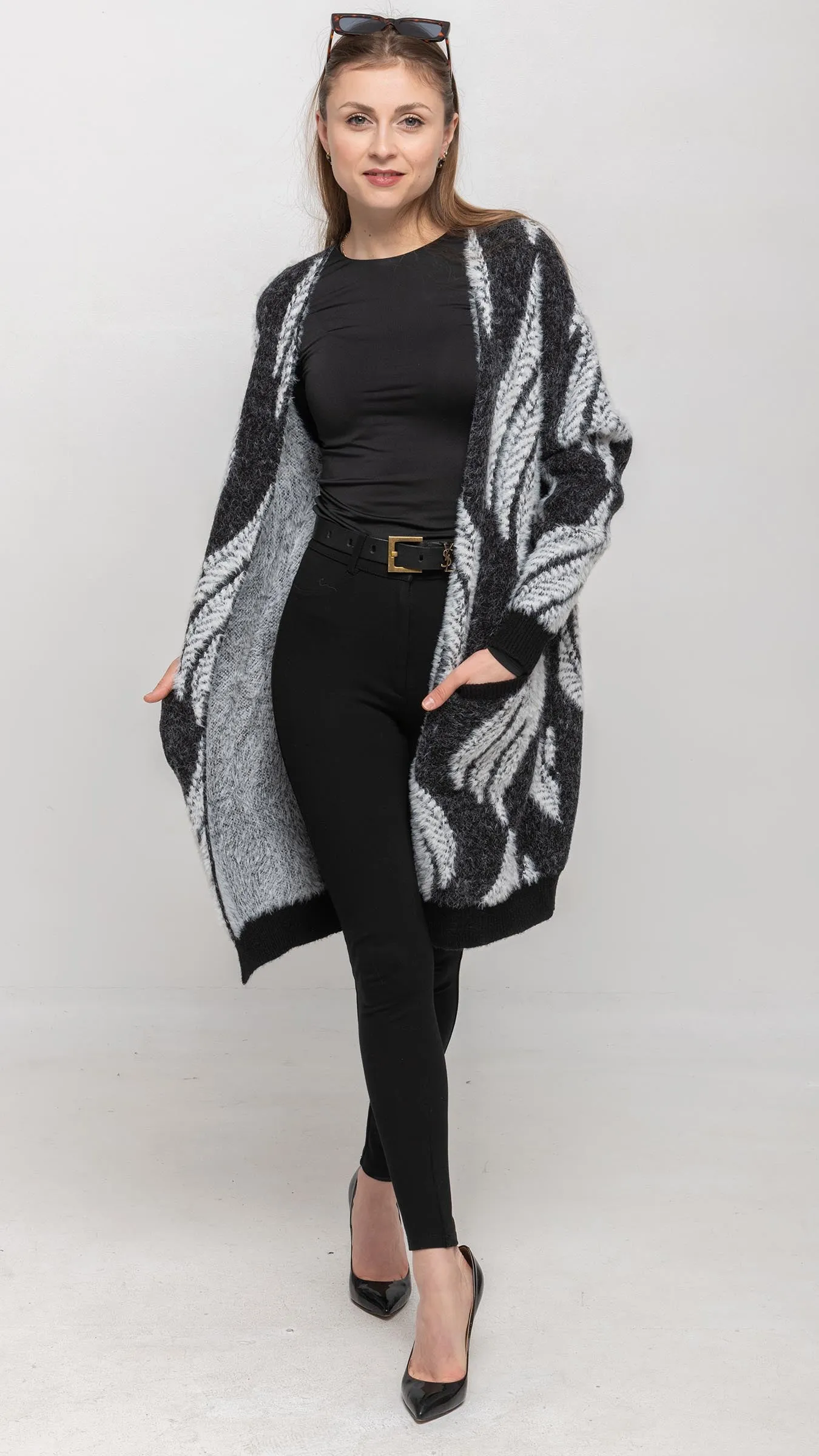 Cardigan Sweater in Black and White Feather Printed