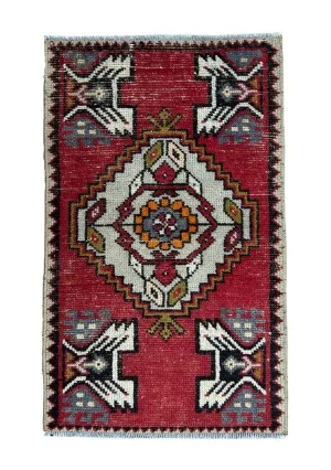 Carma - Vintage Turkish Small Rug