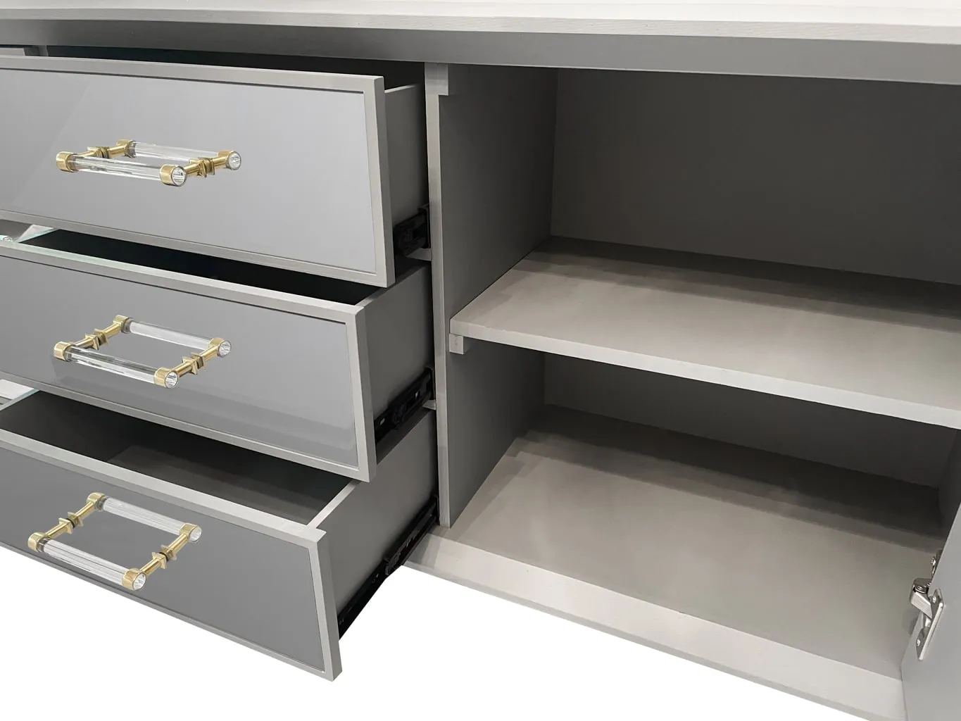 Carnaby Mirrored Sideboard in Grey