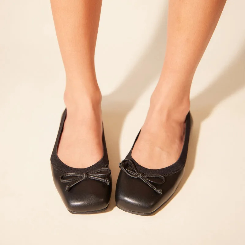 Caroline Ballet Flat in Black Leather