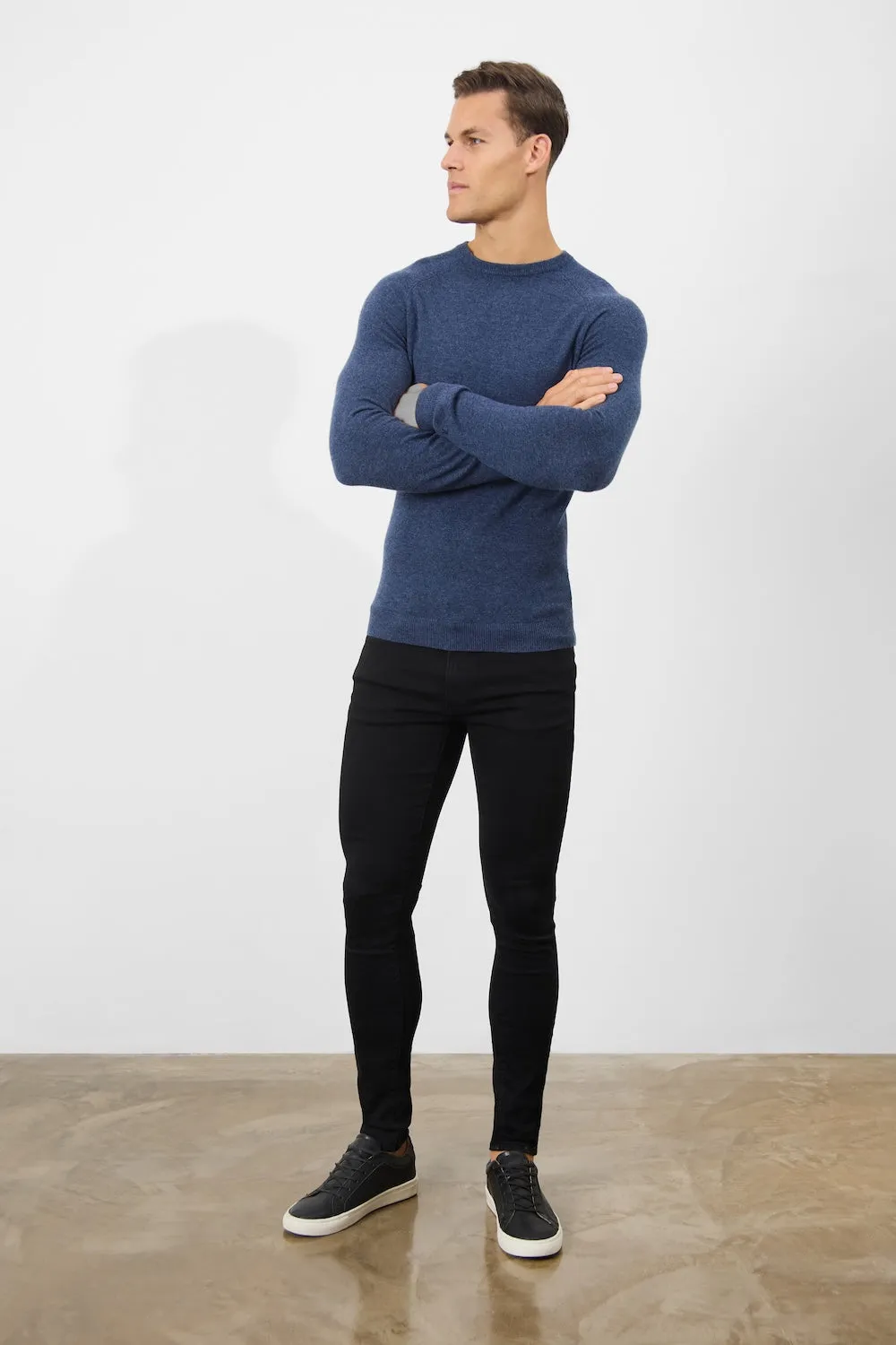 Cashmere Blend Crew Neck in Navy