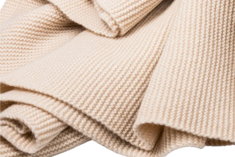 Cashmere Knitted Blanket, Middle-weighted