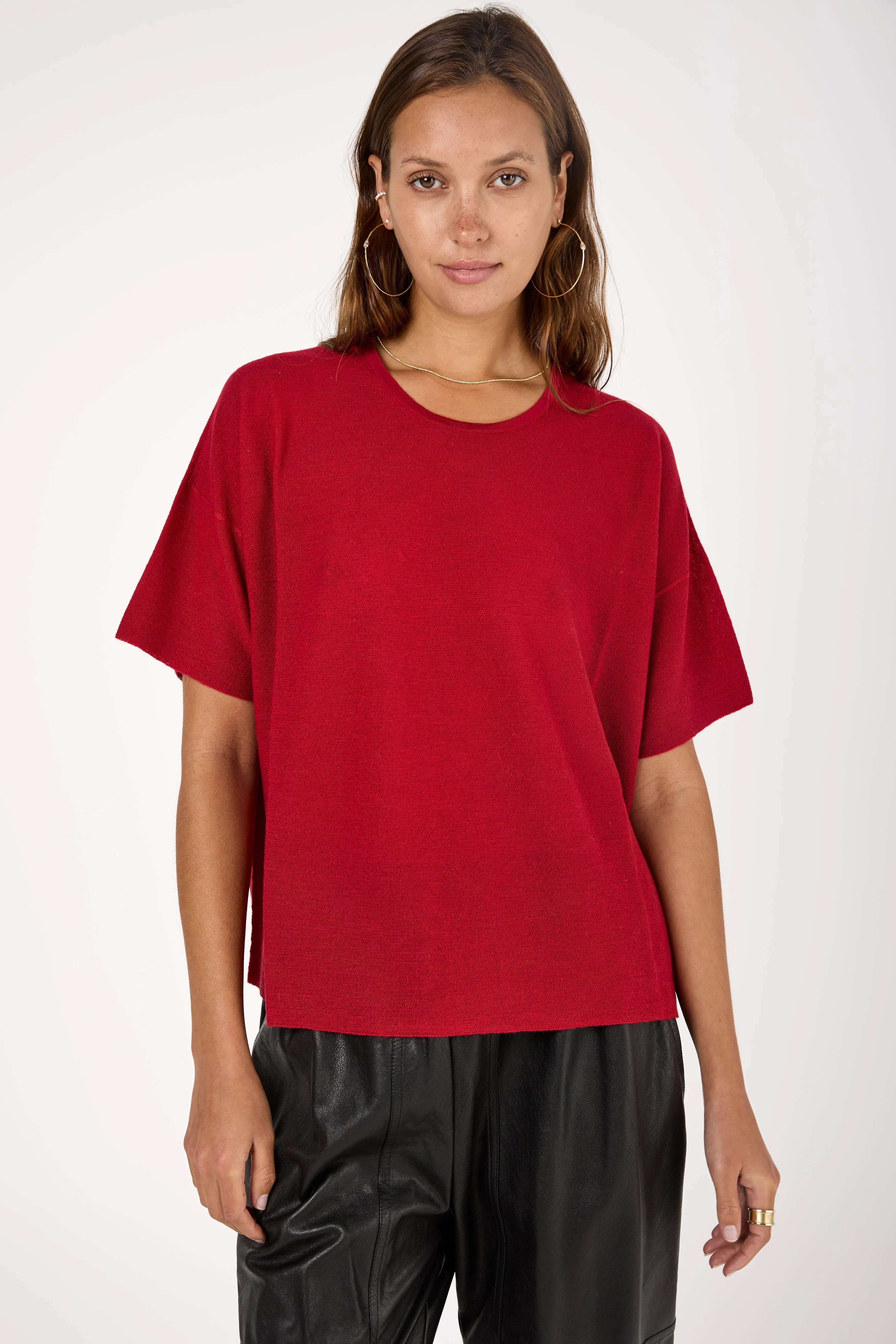 Cashmere Short Sleeve Knit Sweater in Rosso