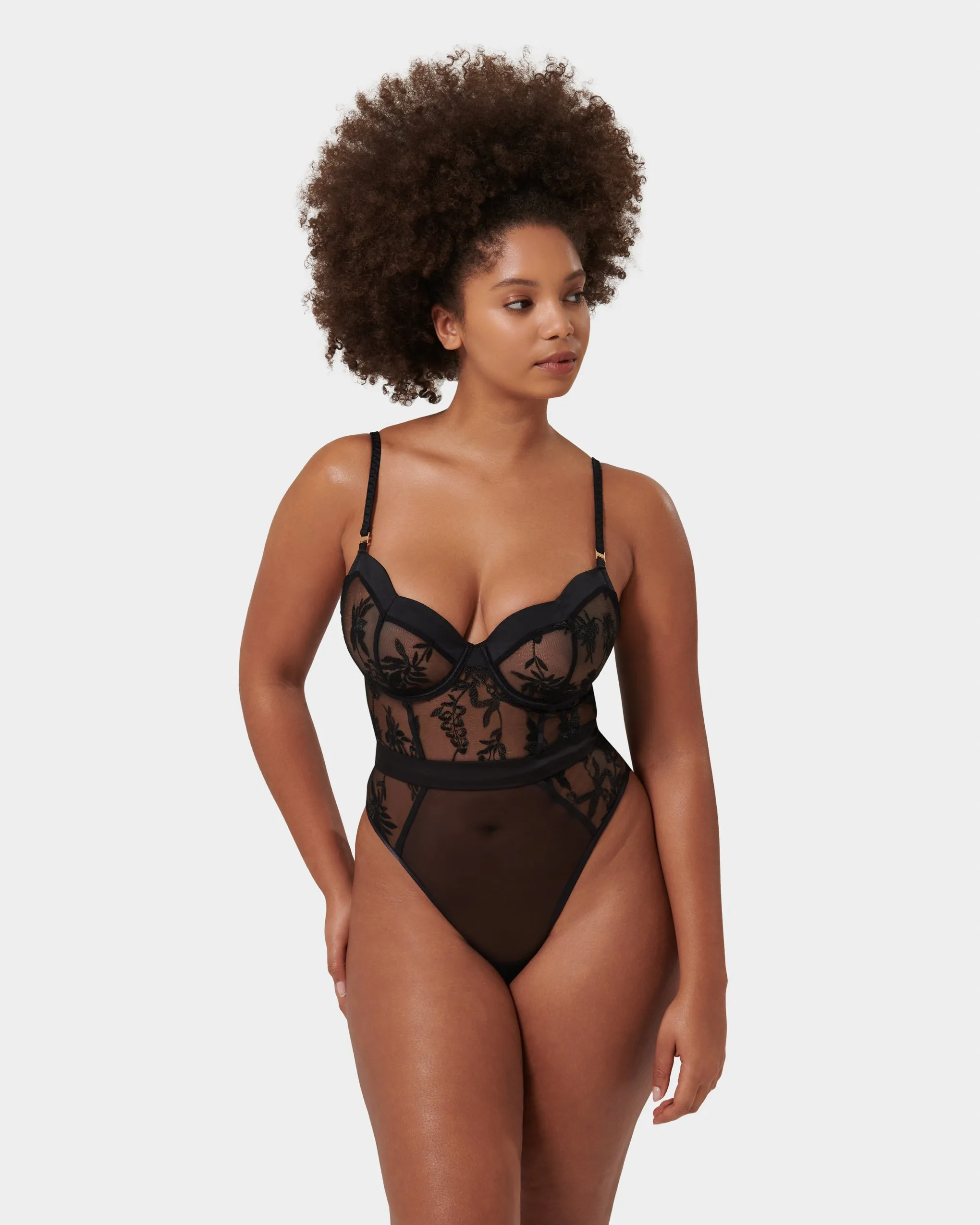 Cassandra Wired Body Black