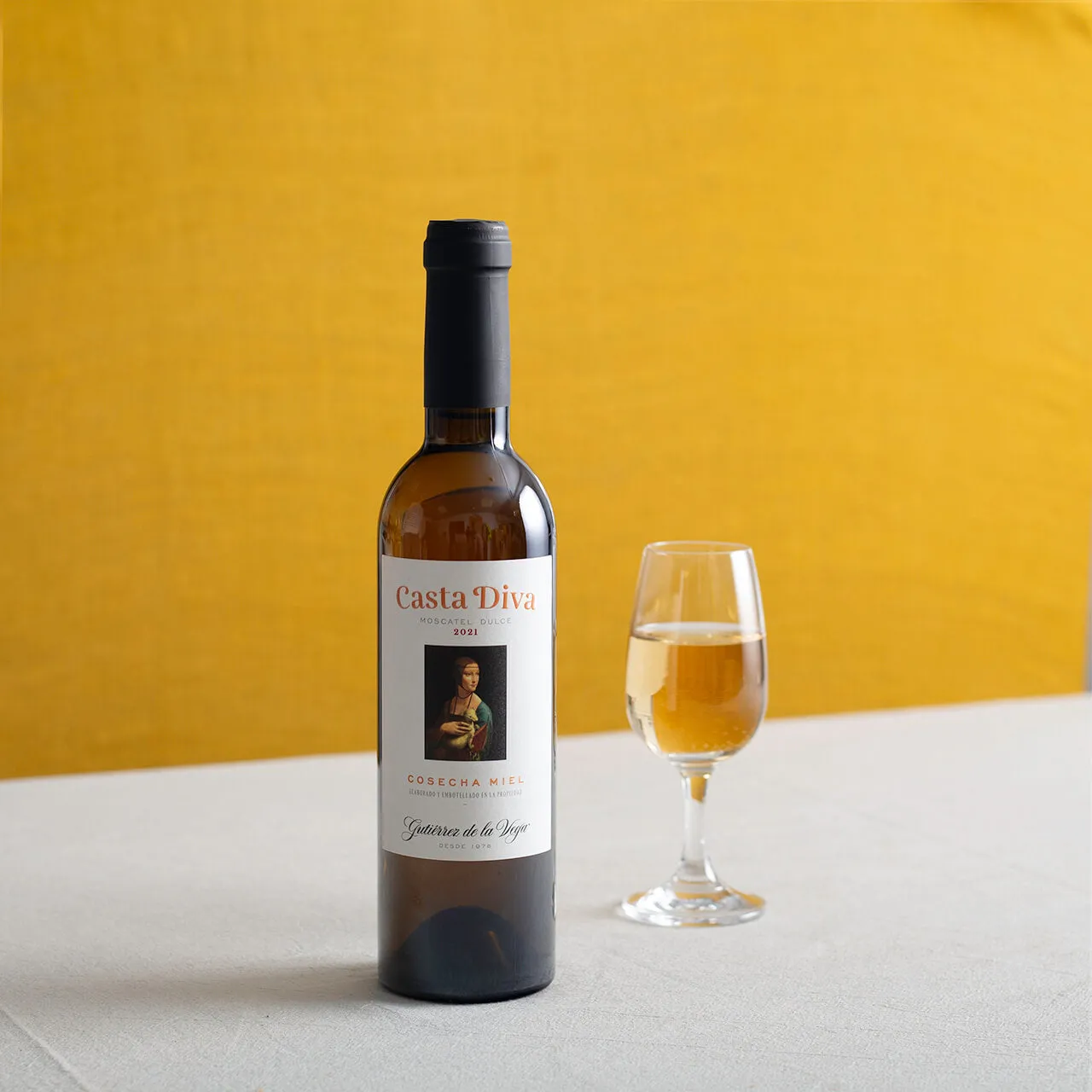 Casta Diva Cosecha Miel, Alicante. Moscatel 37.5cl