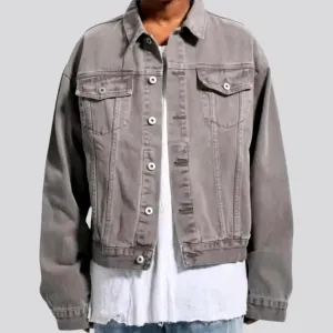 Casual vintage oversized men's denim jacket