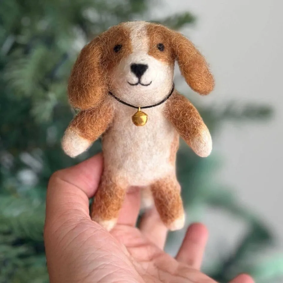 Cavalier King Charles Dog Finger Puppet