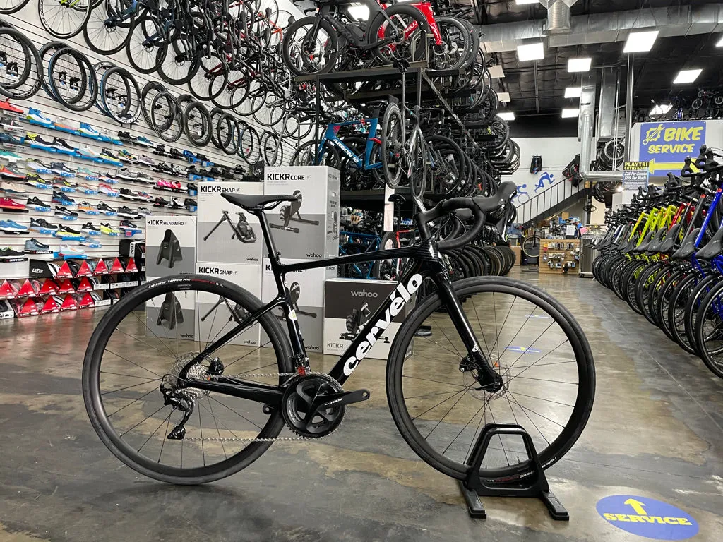 Cervelo Caledonia Disc Shimano 105 - 2023