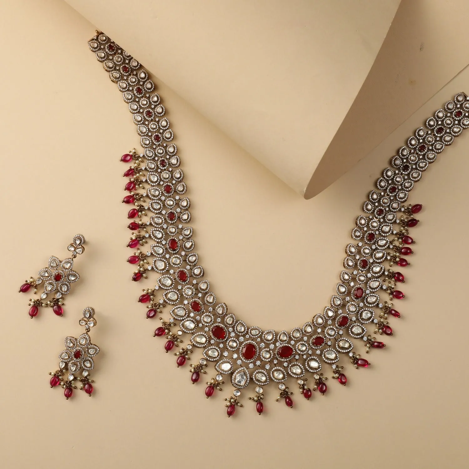 Chaitanya Moissanite Silver Grand Necklace Set