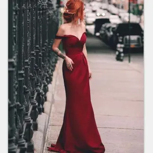 Charming Mermaid Off the Shoulder Burgundy Long Prom Dresses