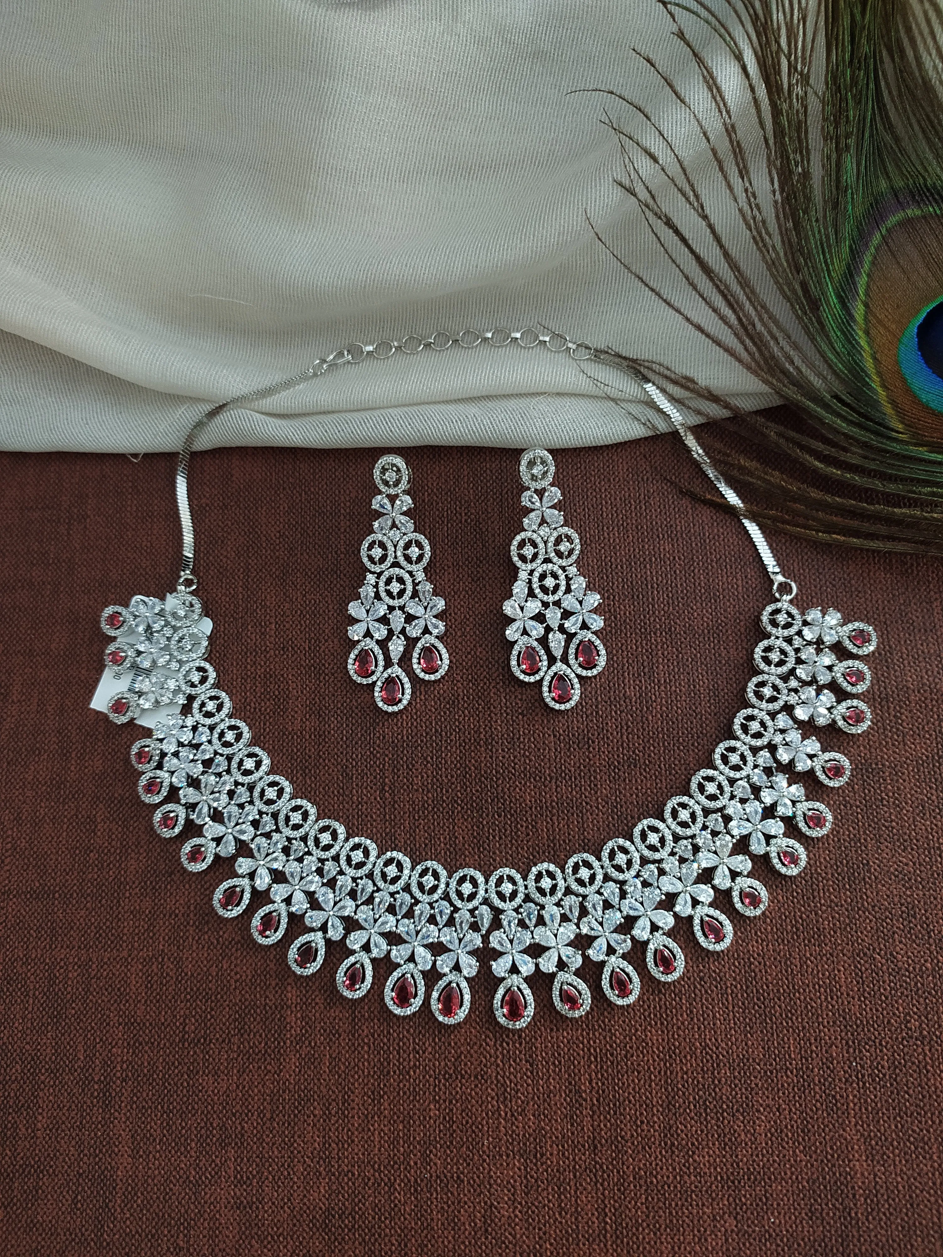 Charming Oval Shape Stones Silver Plated Necklace Set