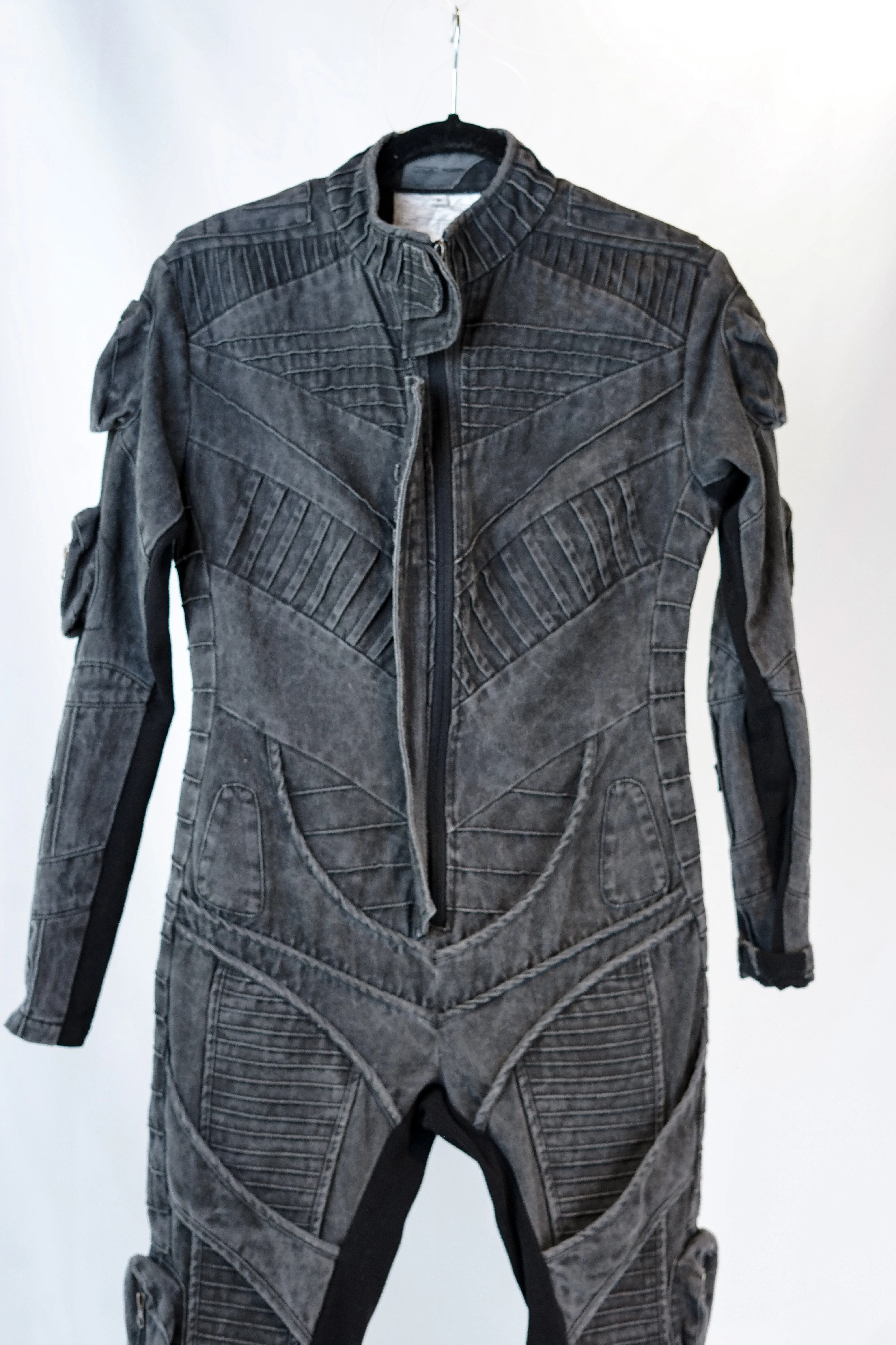 Chaunk Philosophy | Gray Zip-Up Jumpsuit with Destroyed Pattern and Pockets