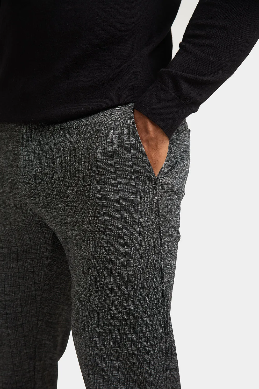 Check Pants in Black/Grey