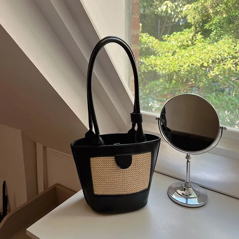 Chic and Retro Mini Bucket Handbags