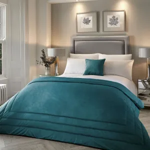 Chic Bedspread by Laurence Llewelyn-Bowen in Teal 150 x 220cm