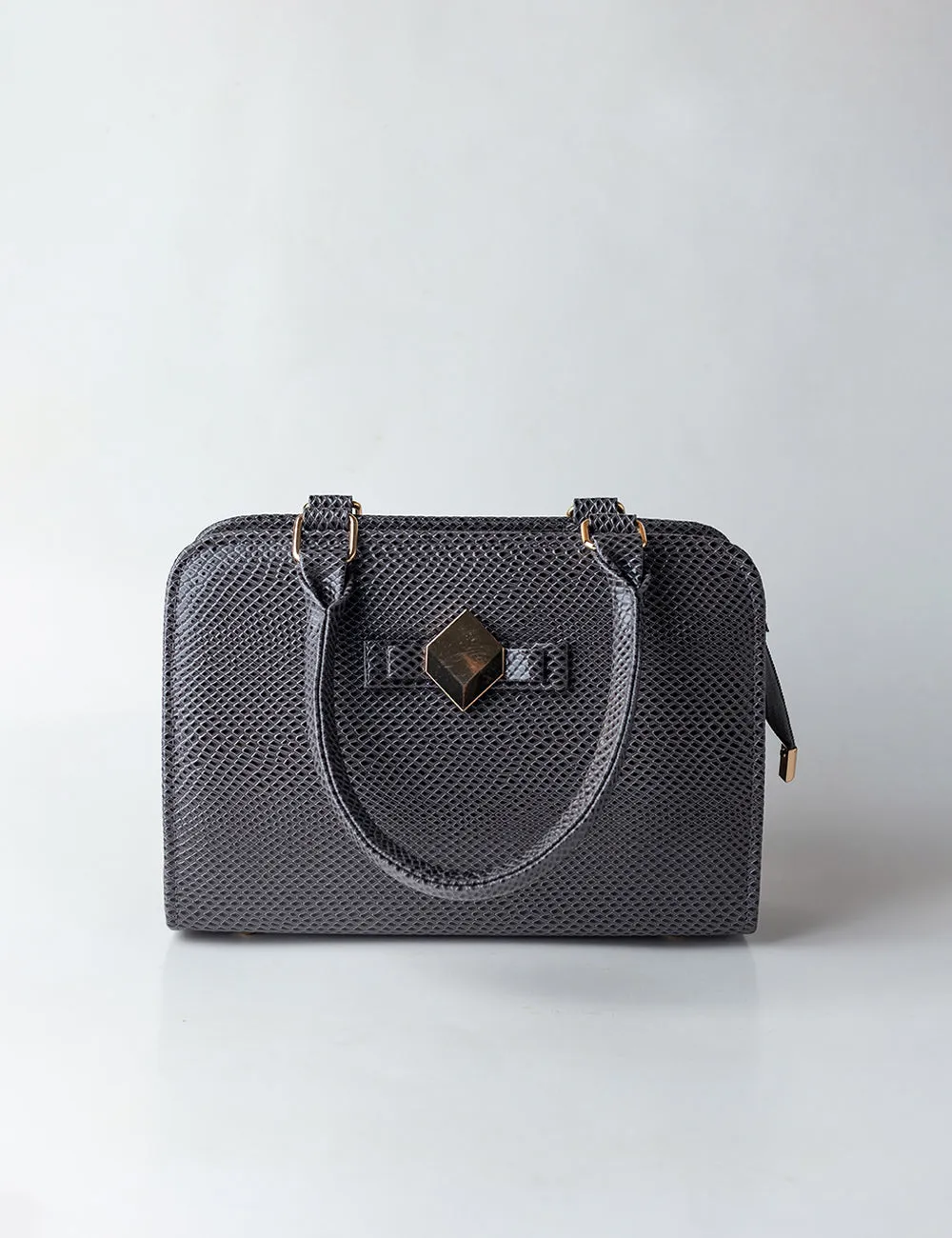 Chic Textured Bag Black