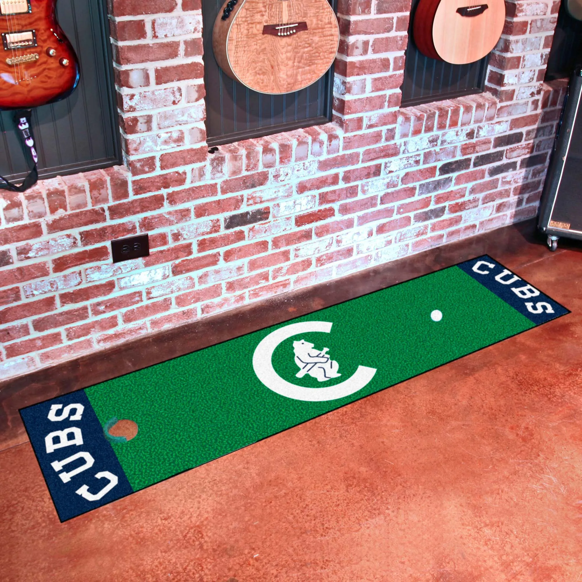 Chicago Cubs Putting Green Mat - 1.5ft. x 6ft.1911