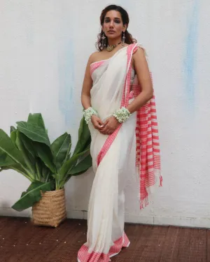 Chitra Handwoven Linen Cotton Jamdani Saree - Uma