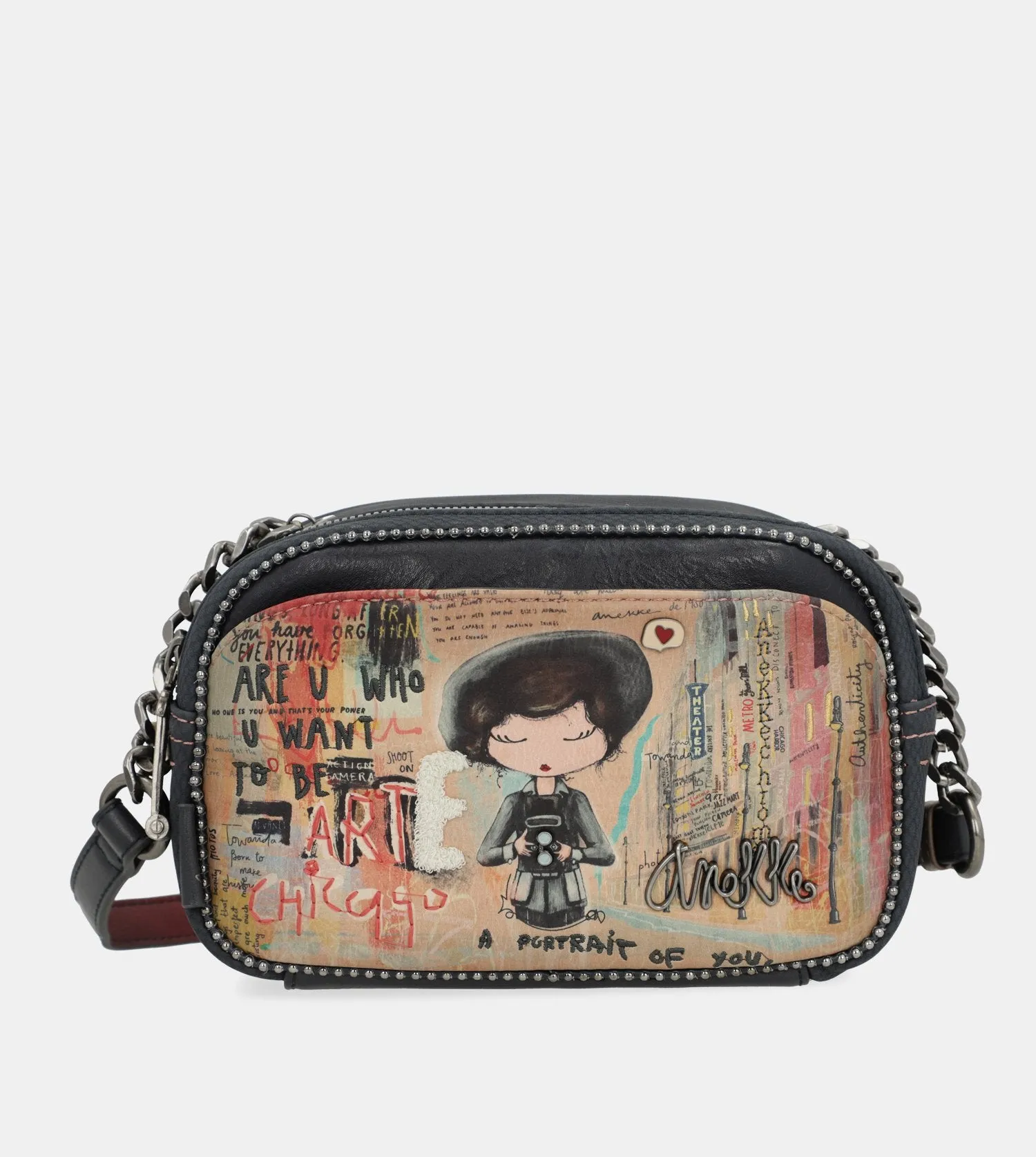 City Art crossbody bag with a chain