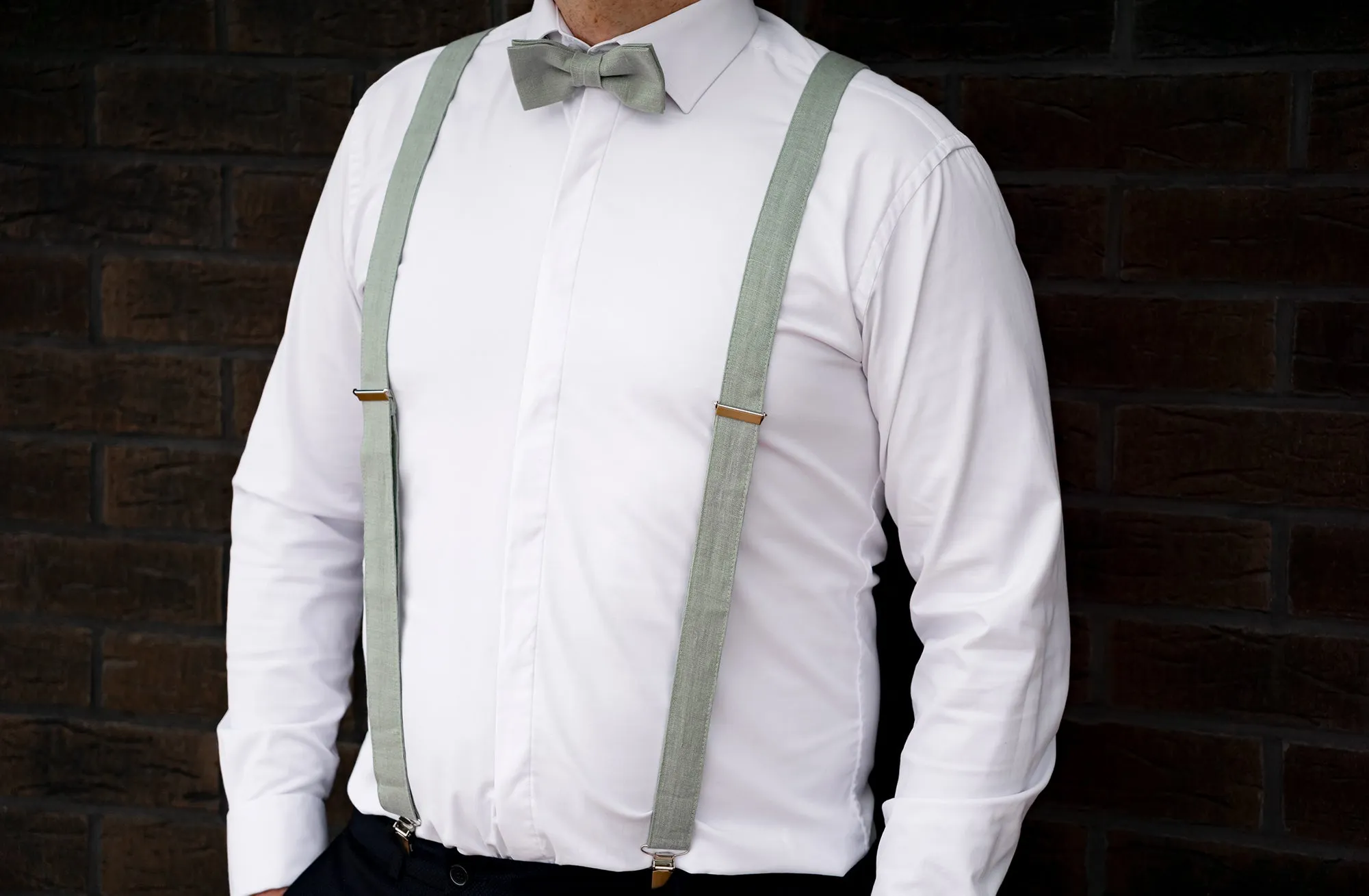 Classic and Timeless - Our Beige Bow Tie is the Perfect Accessory for Grooms and Groomsmen