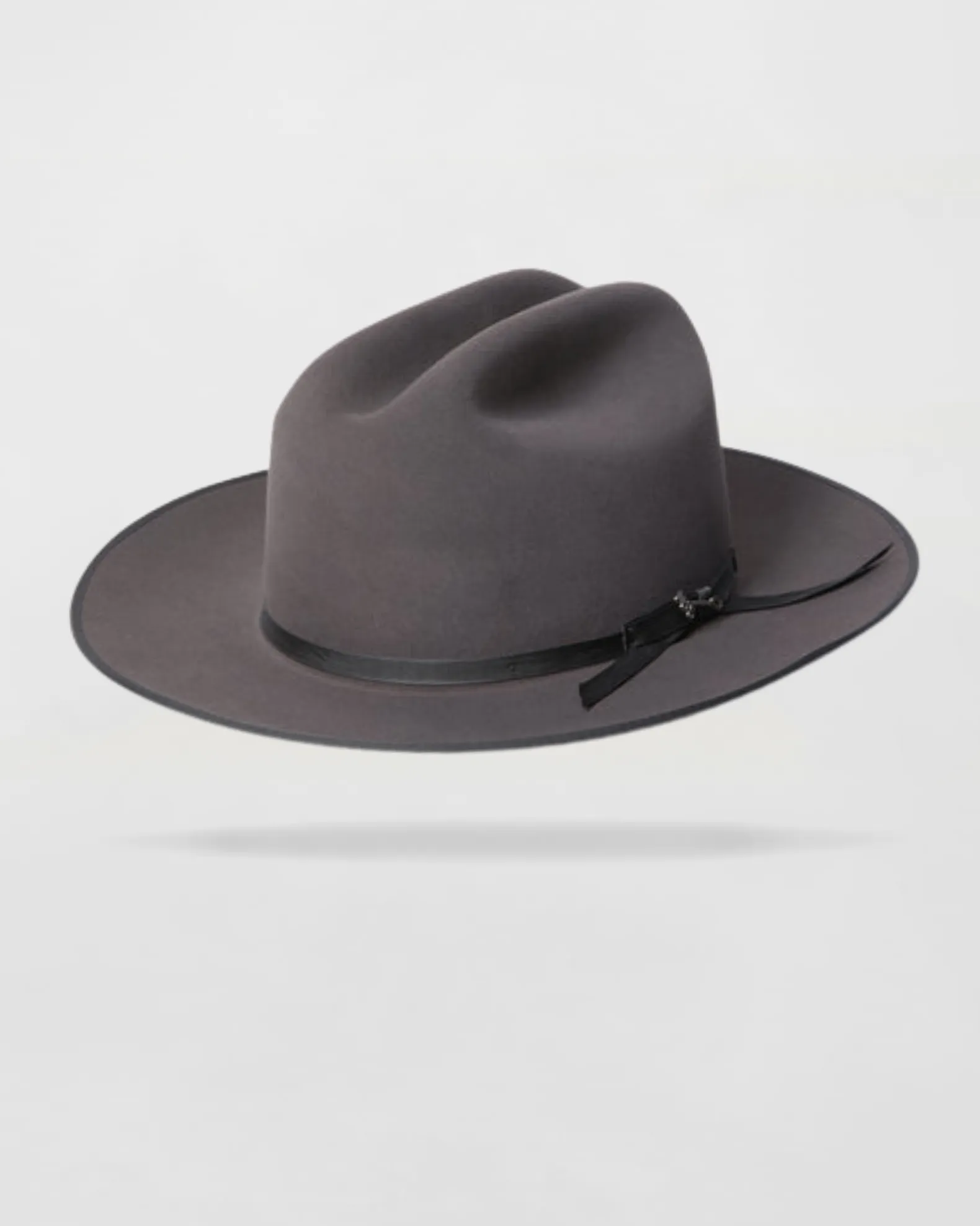 Classic Charm Felt Outdoor Hat in Brown