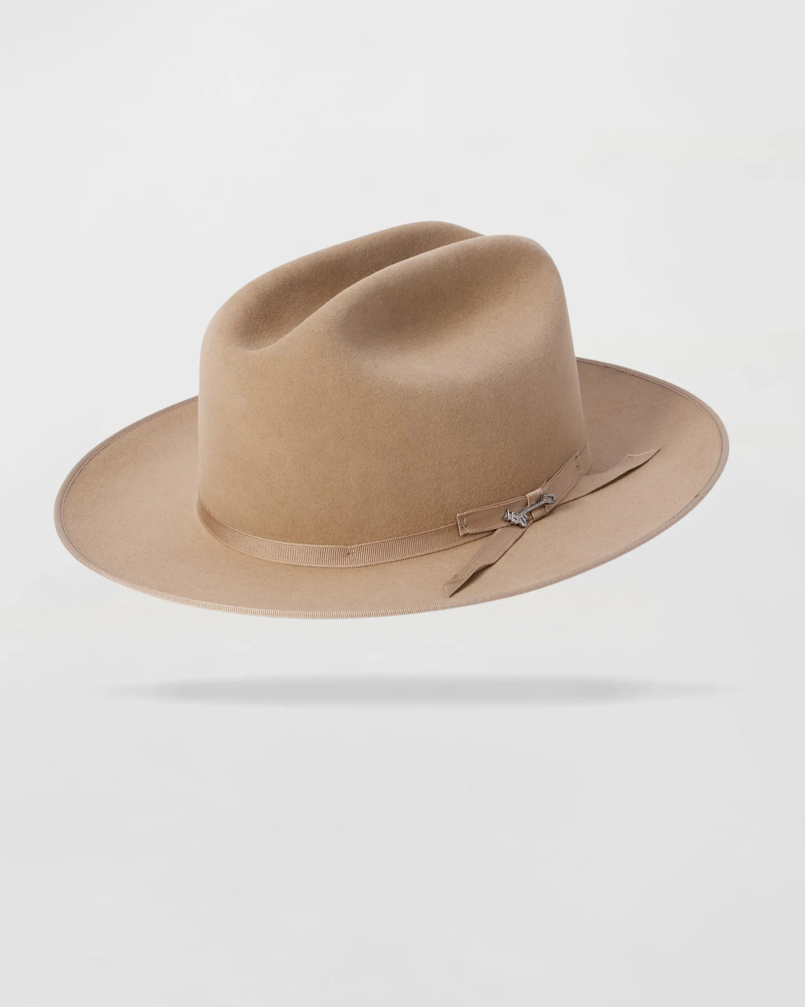 Classic Charm Felt Outdoor Hat in Brown