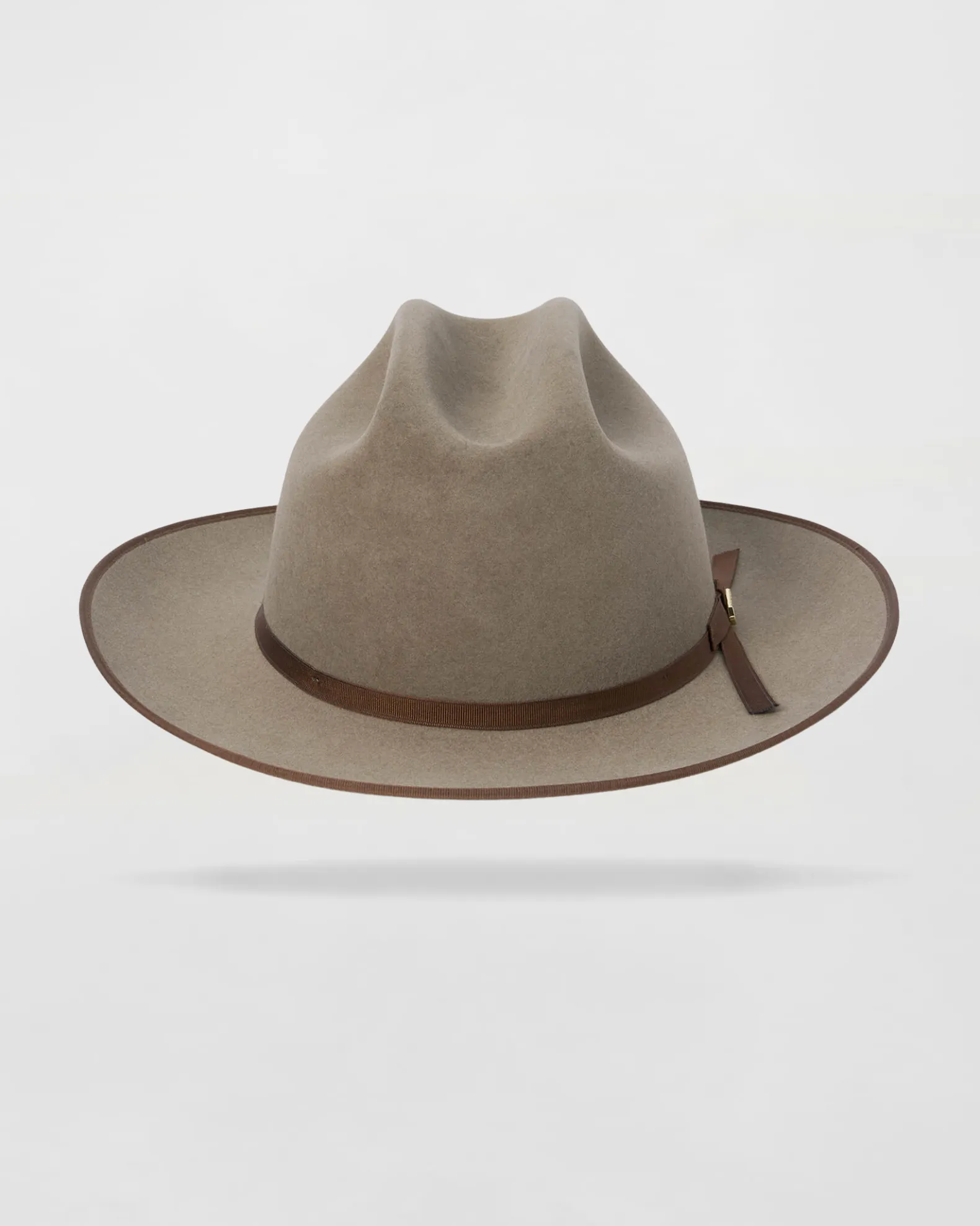 Classic Charm Felt Outdoor Hat in Brown