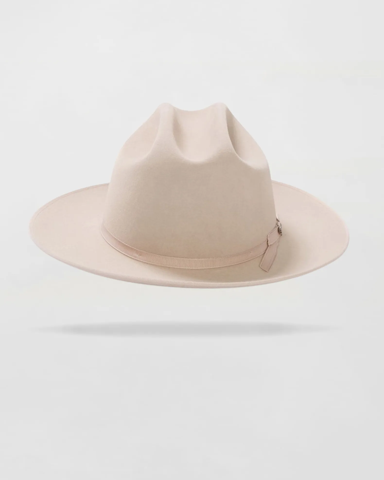 Classic Charm Felt Outdoor Hat in Brown