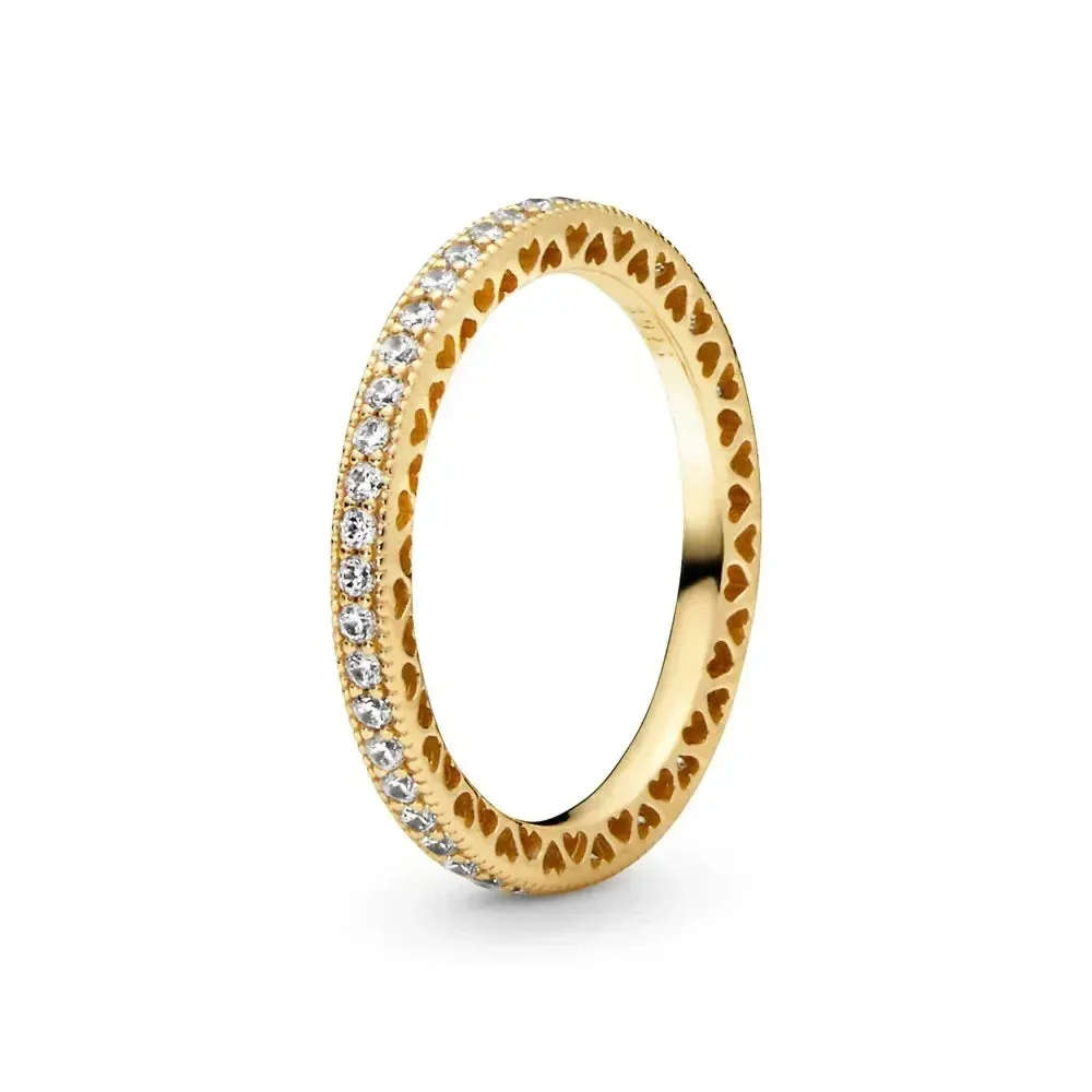 Classic Crown Round Gold Ring