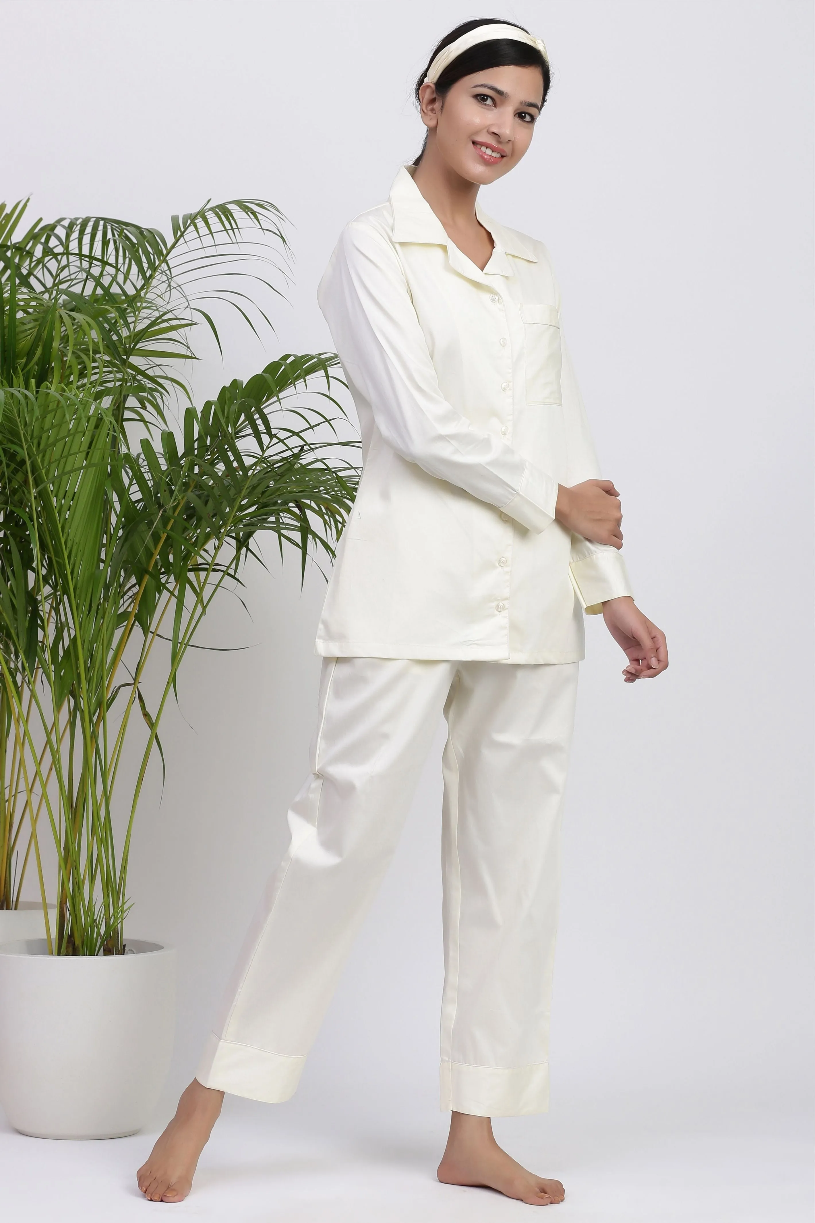 Classic Ivory Night Suit