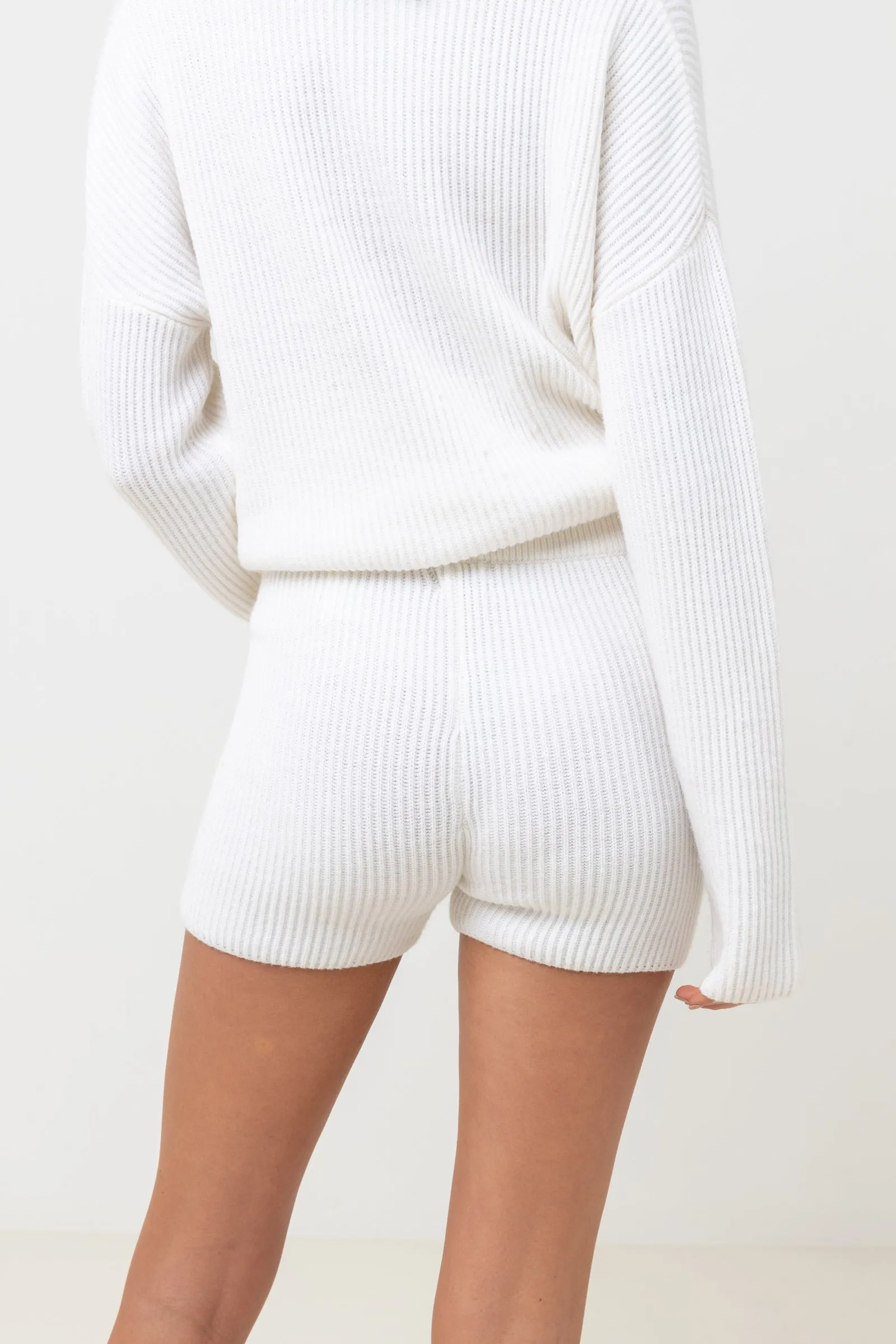 Classic Knit Short Cream