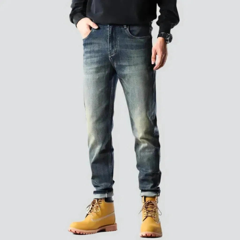 Classic men's tapered jeans