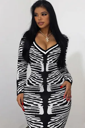 Classic Zebra Print V Neck Long Sleeve Bodycon Sweater Midi Dress - Black