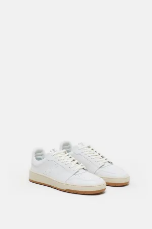 Closed Low Top Sneaker White