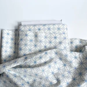 Cloud9 Organic Cotton : Warm & Cozy - Ivory Snowflakes