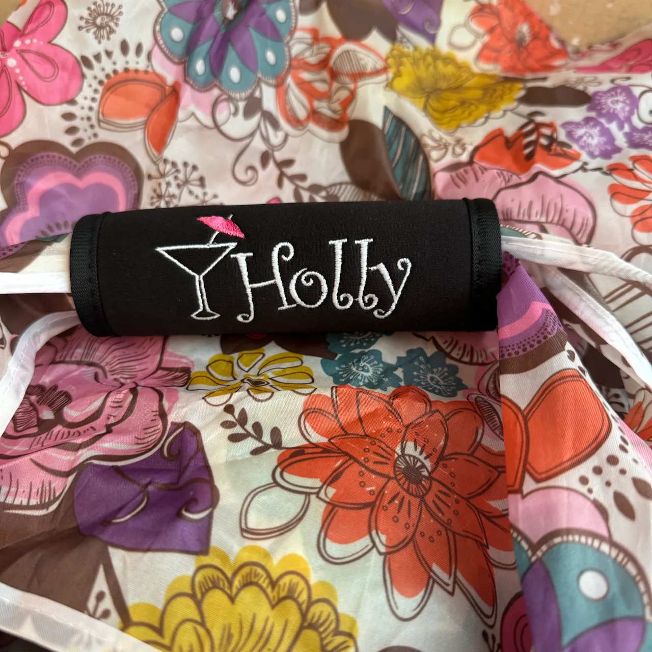 Cocktail Name Luggage Handle Wrap Personalized and Embroidered, Girl's trip Name Suitcase Tag