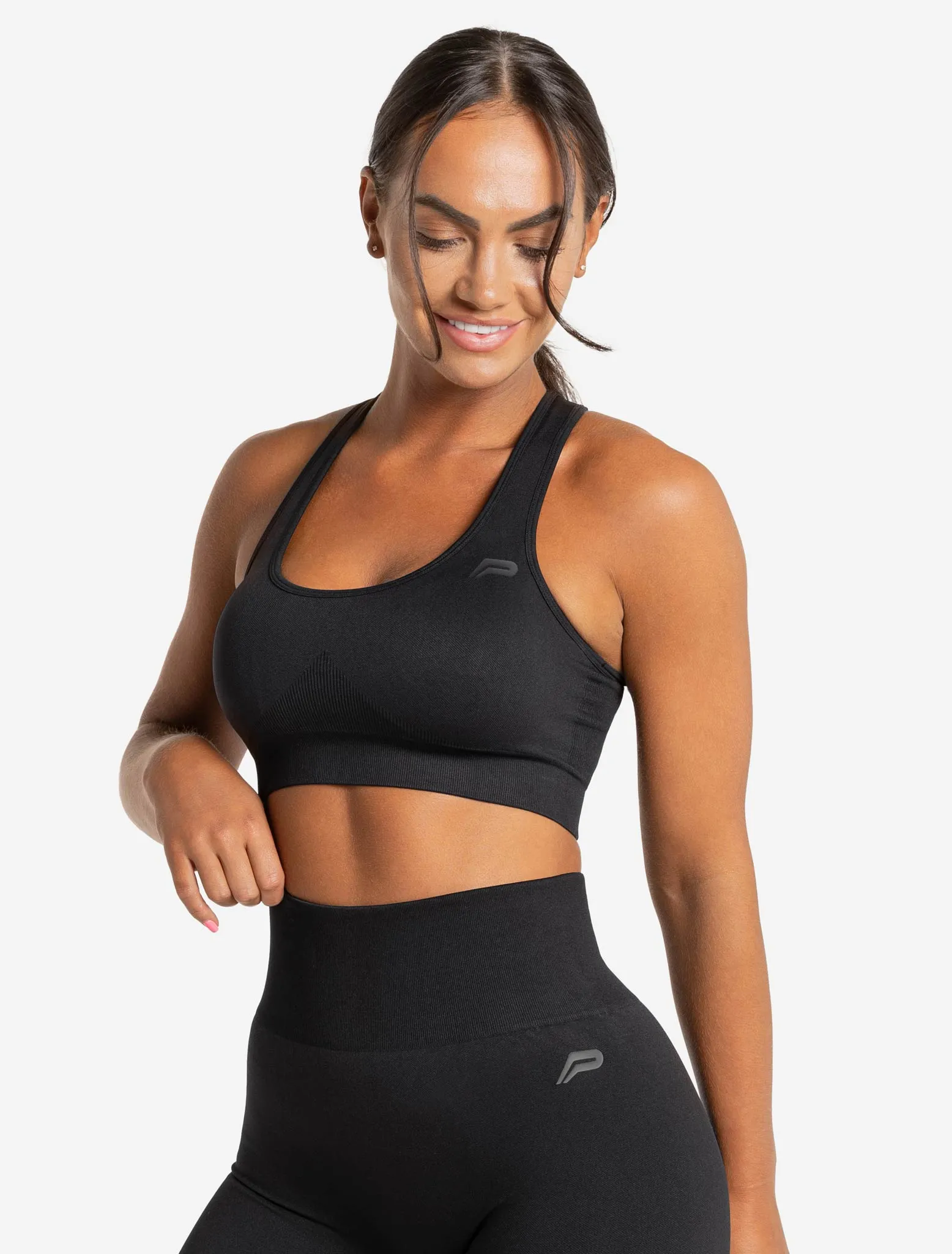 Core Seamless Sports Bra - Blackout