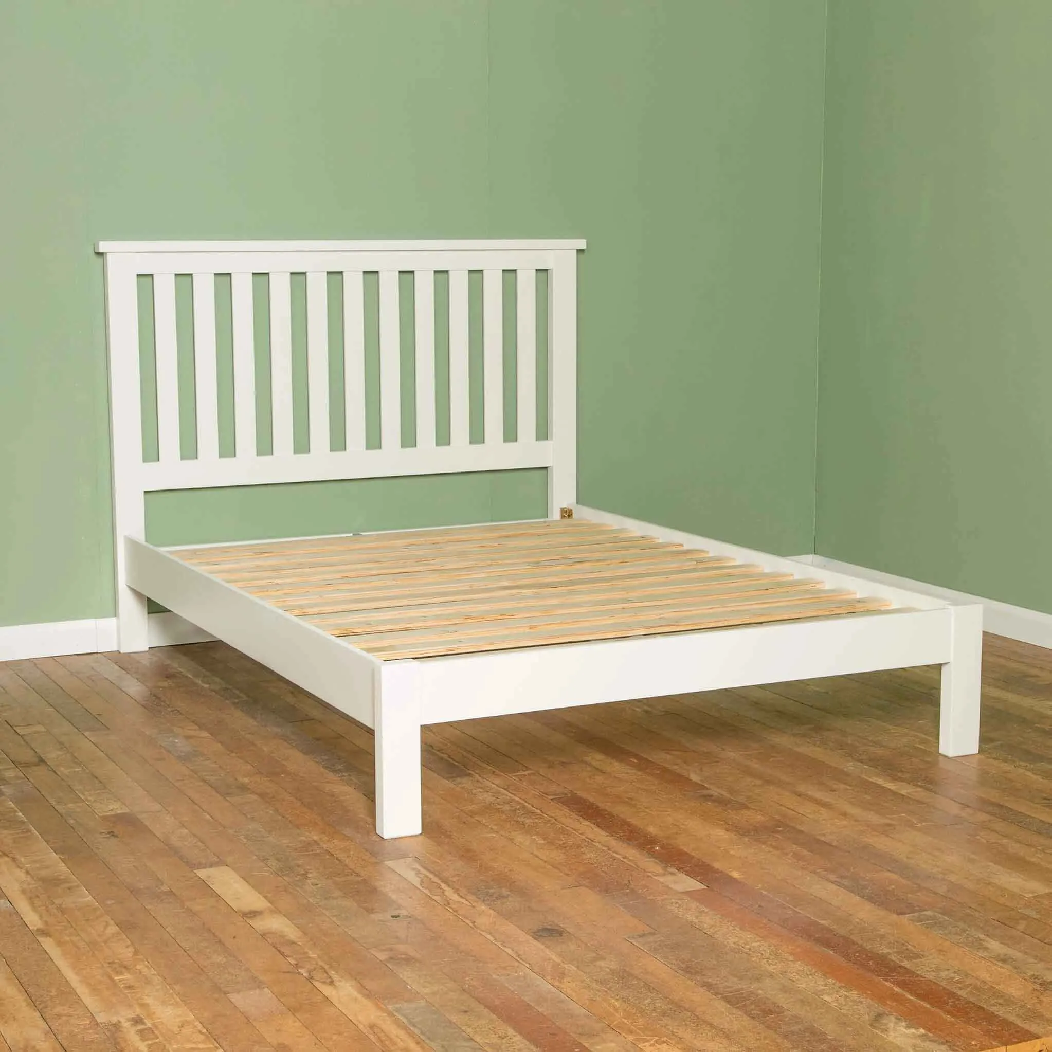 Cornish White 4'6" Bed Frame