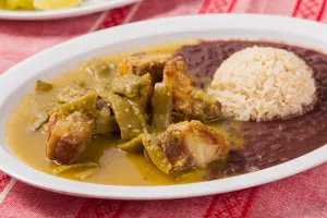 Costilla De Puerco En Salsa Verde