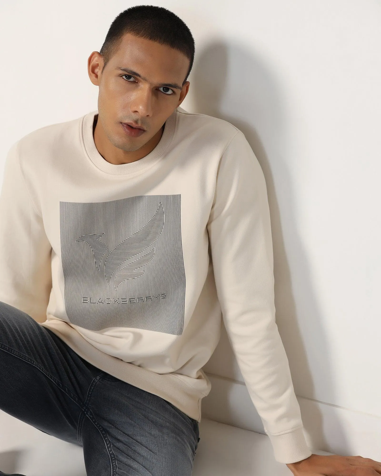 Crew Neck Beige Solid Sweatshirt - Stroke