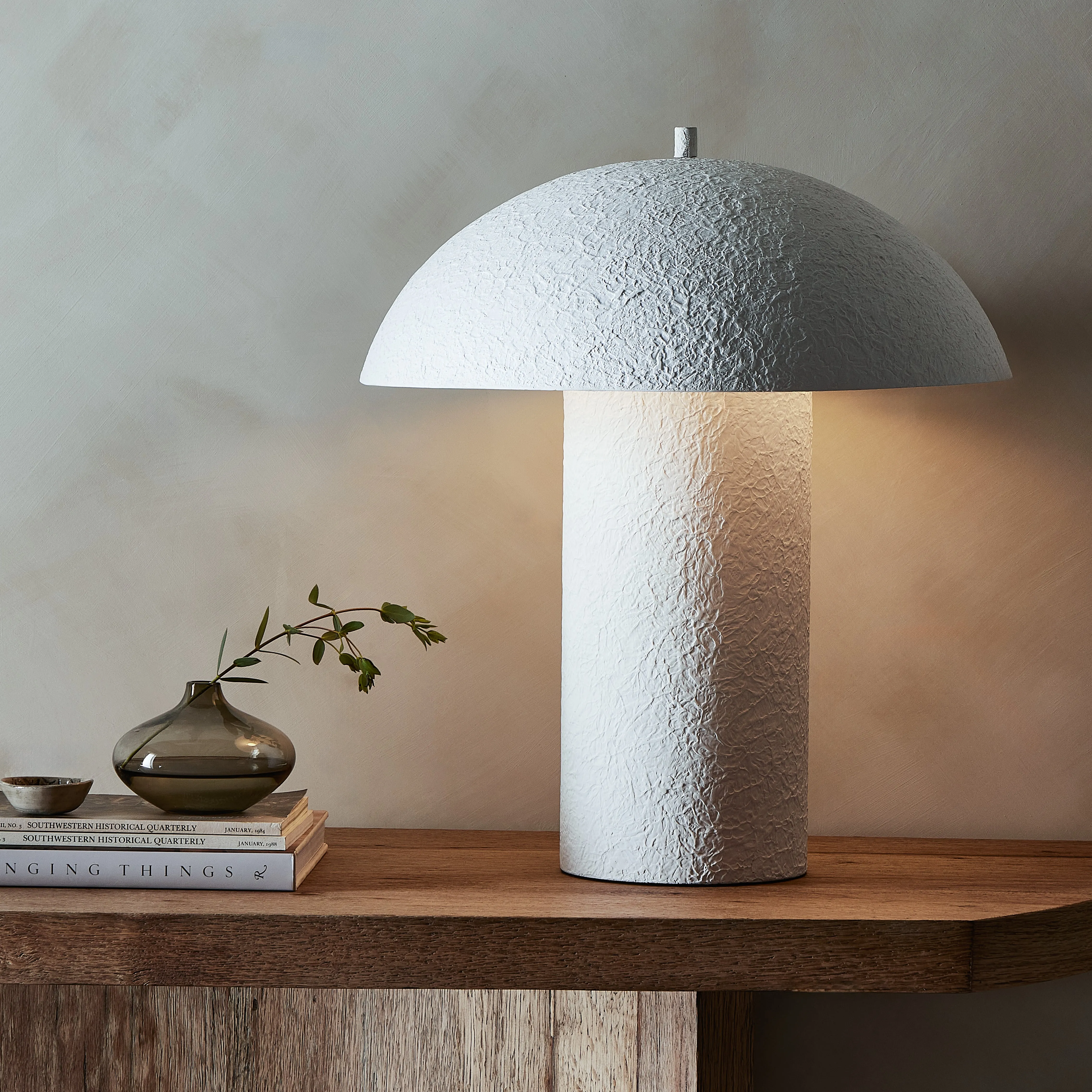 Cruz Table Lamp