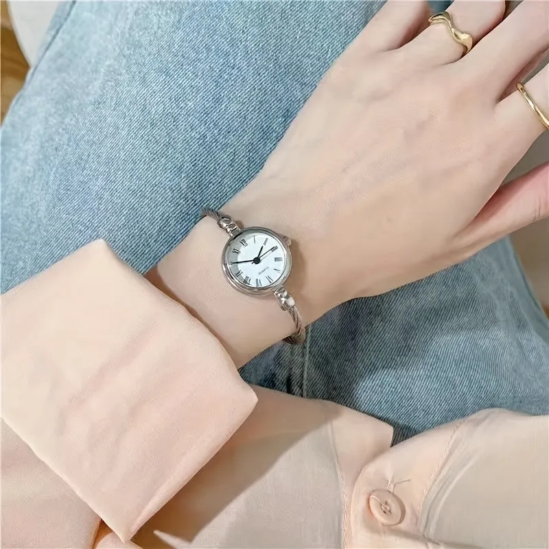 Cute Vintage Round Bangle Watch for Women