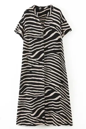 Cyra Black and White Loose Dress