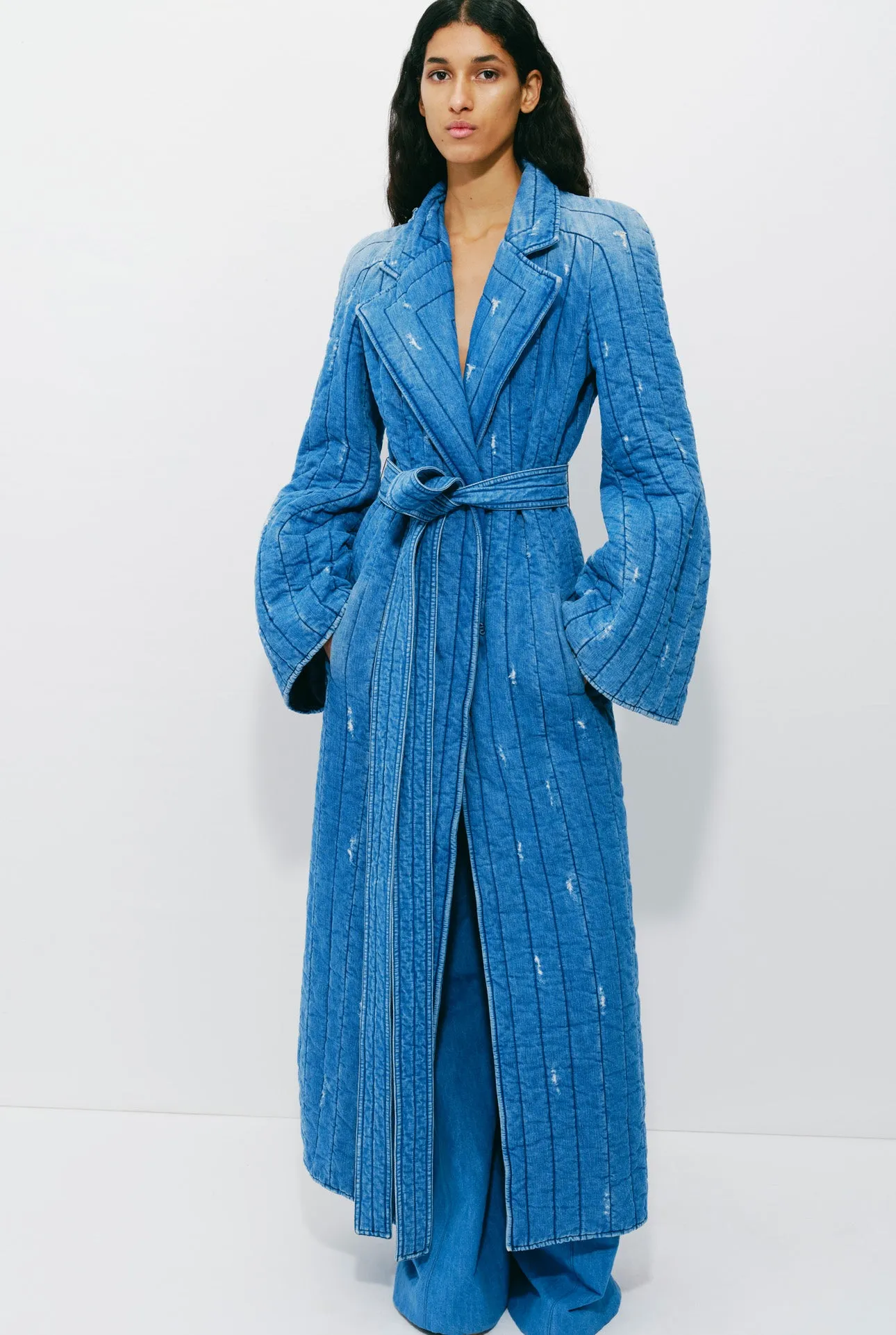 Dalloway Coat in Light Blue Recycled Cotton Linen Denim