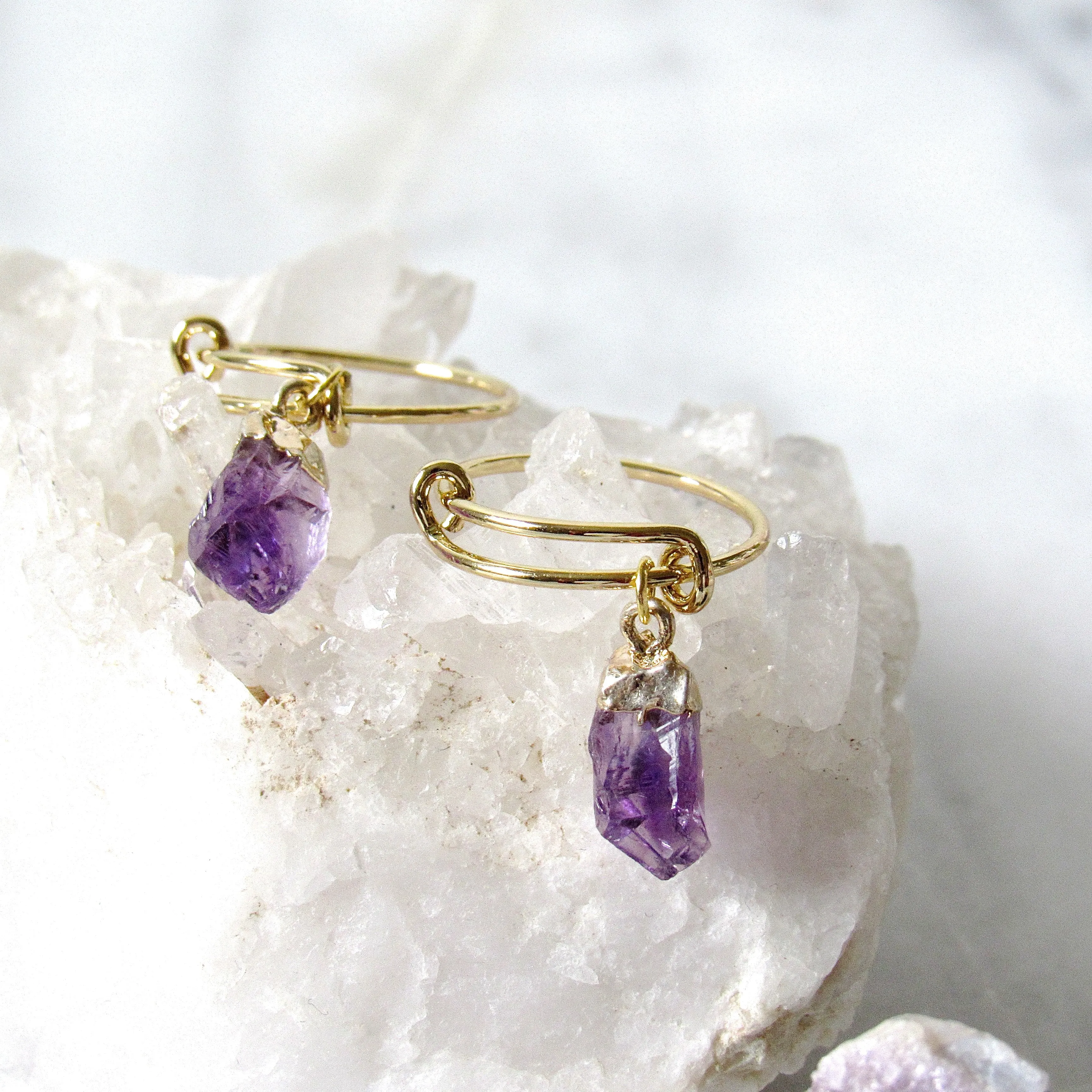 Dangling Amethyst Point Rings