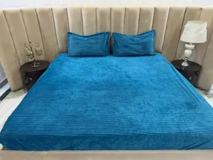 Danvira Premium Range Warm Bedsheets Pencil Fleno Double Bed Elastic Fitted Bedsheet. King Size 72x78x10 Inches with 2 Pillow Covers | Double Bed Warm Bedsheet with Elastic - Fitted (Teal Blue)