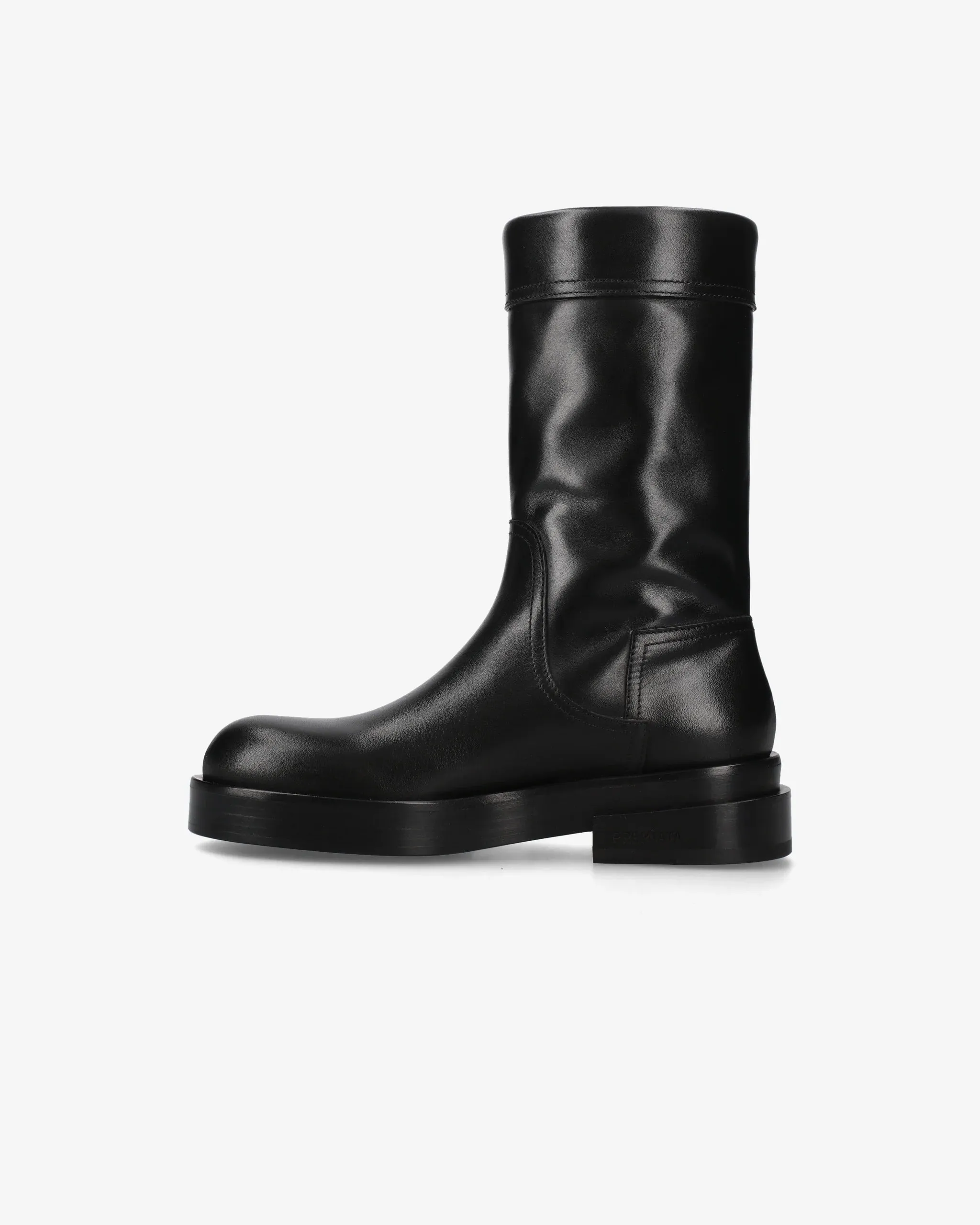 Dany Ankle Boots M6810A in Black Iseo Calfskin