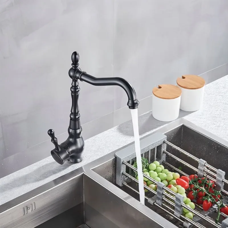 Daped Kitchen Faucet