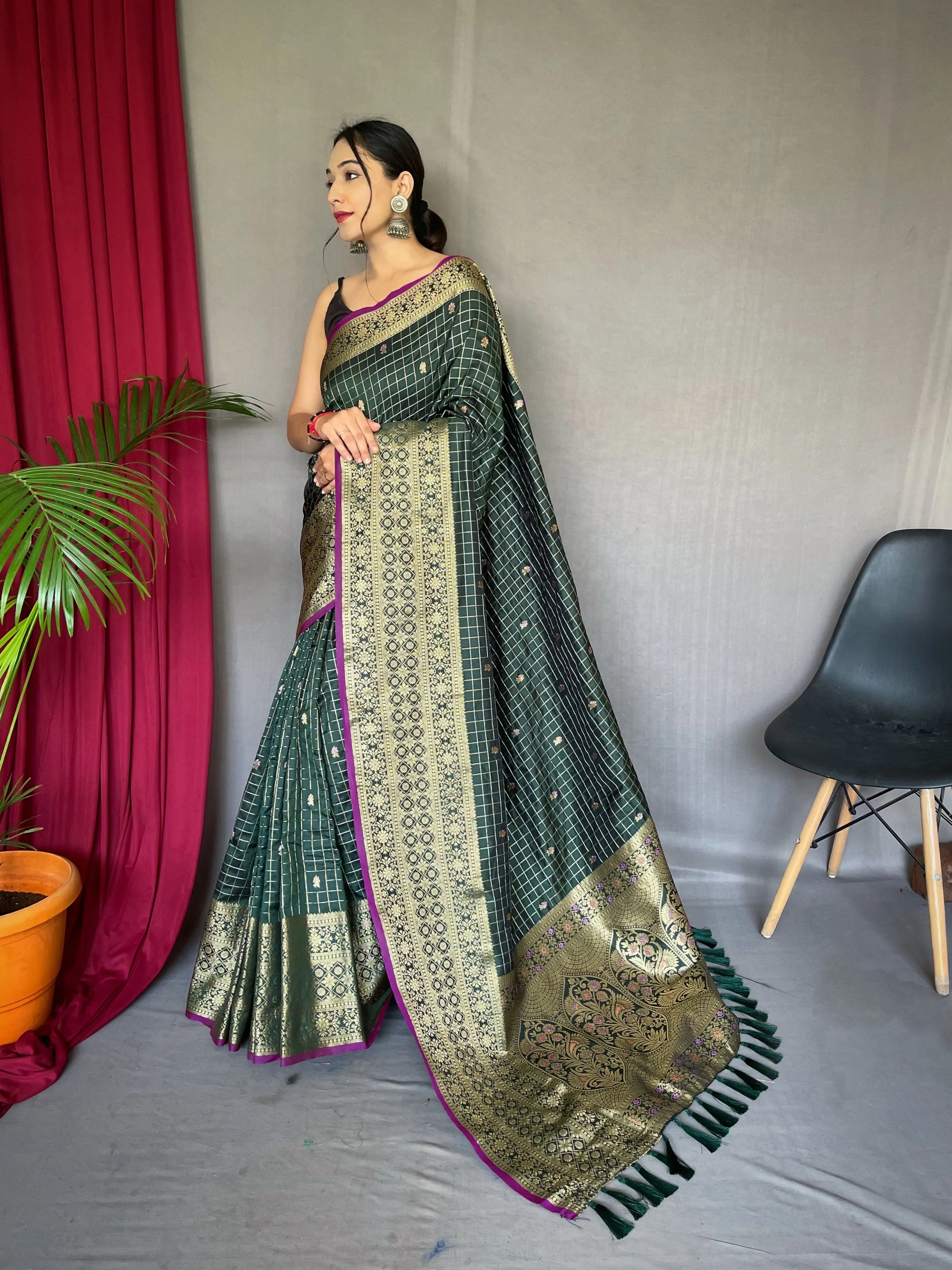 Dark Green Saree in Soft Silk