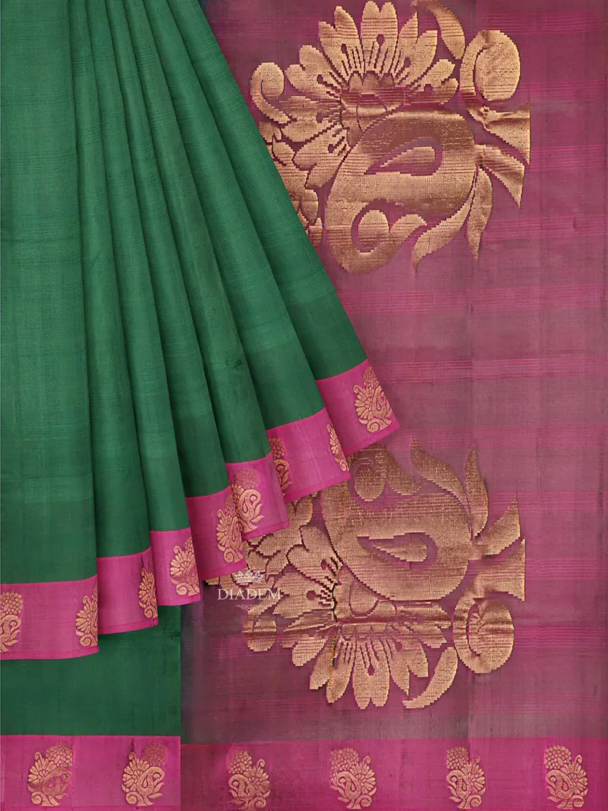 Dark Green Silk Saree with Plain body and Contrast Zari Border